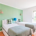 Vibrant Liberdade Living *